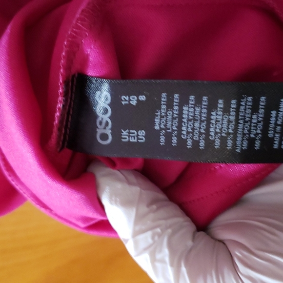 Crossover V Neck Dress with Flutter Sleeves From ASOS. NWT. Pink/Purple. Swishy. - Picture 9 of 9